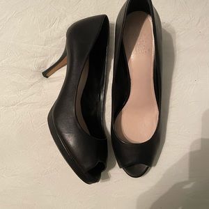 Vince Camuto Black leather open-toed pumps